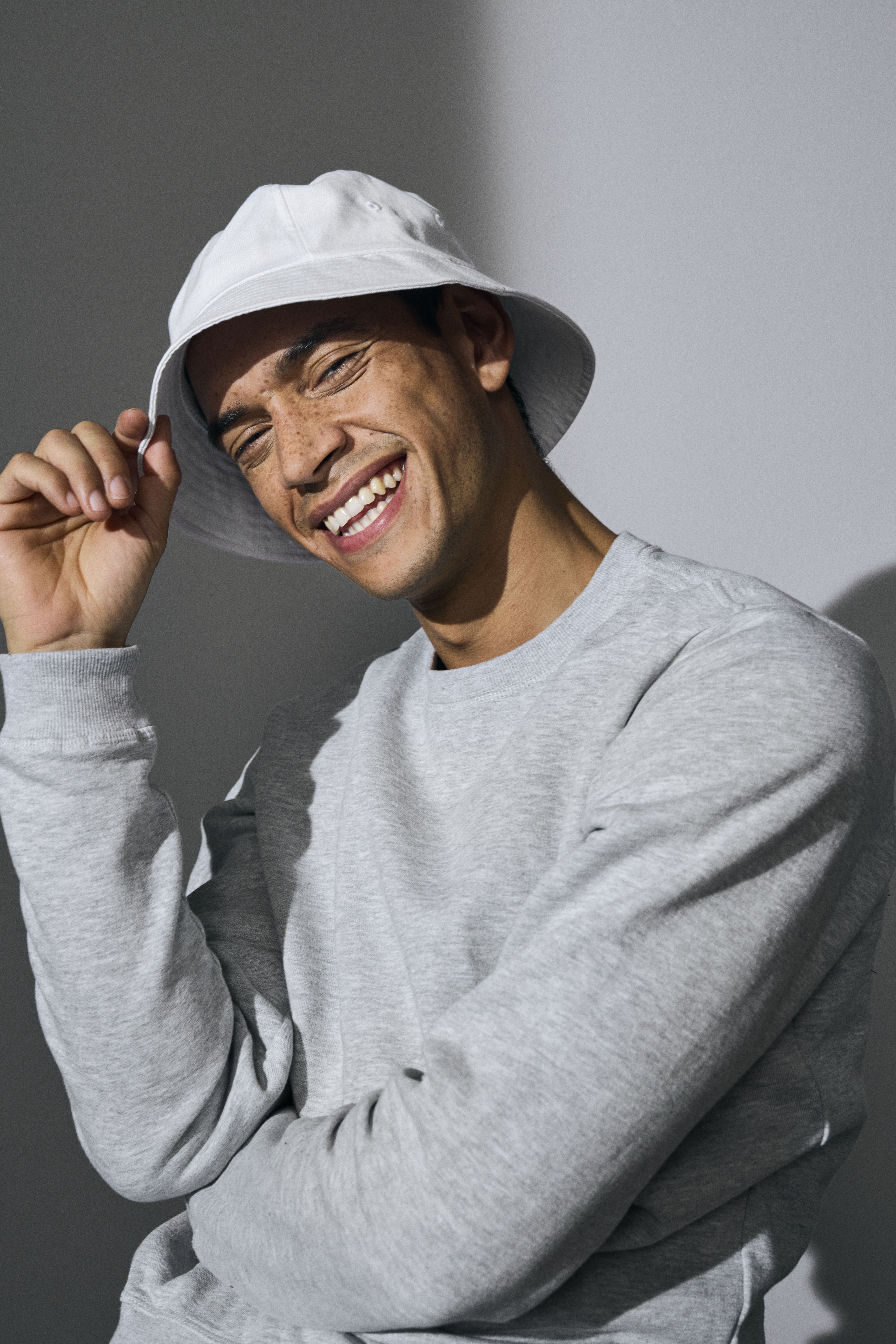 Classic canvas bucket hat — White — thumbnail 5