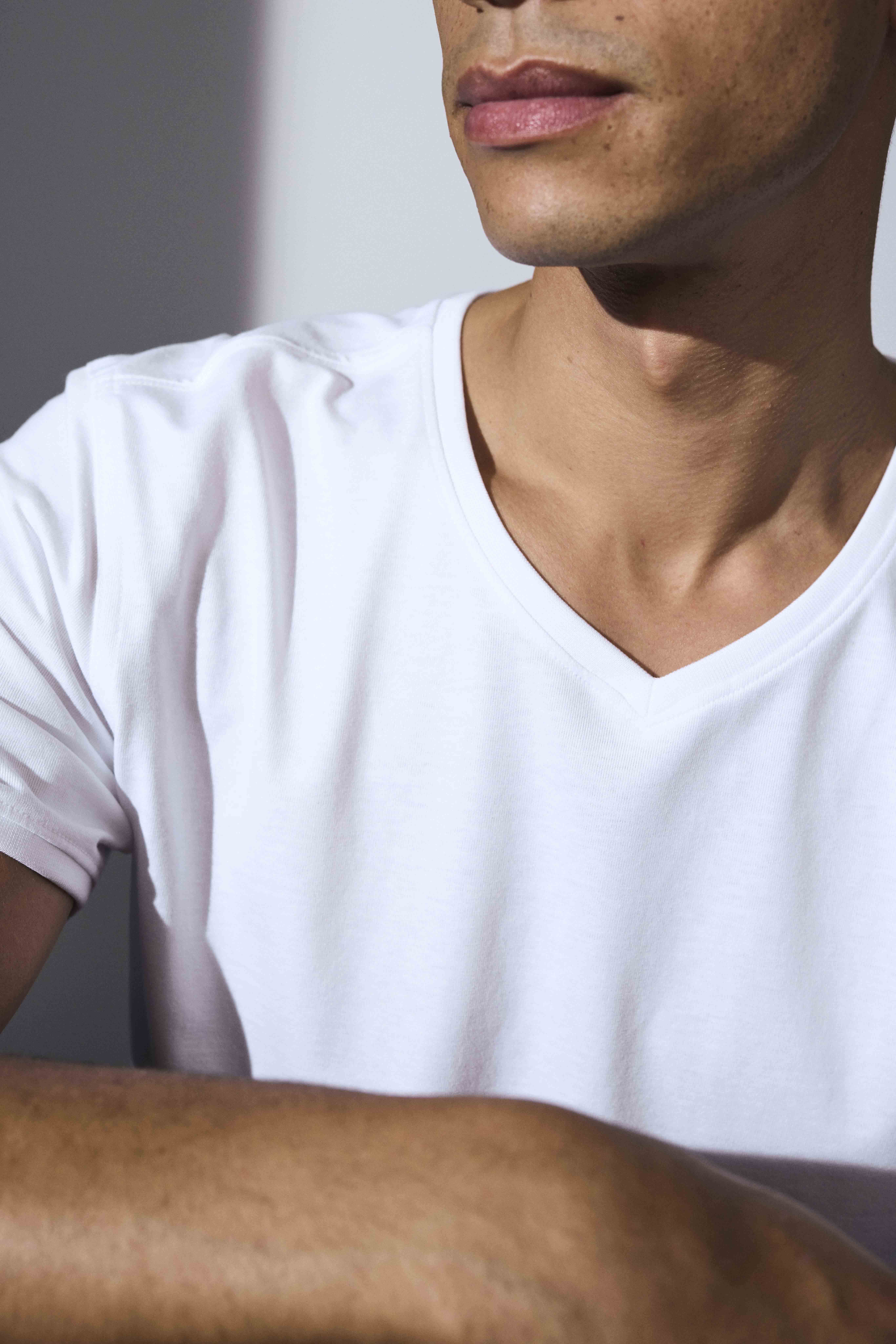 PRO Wear CARE T-shirt | v-neck — White — thumbnail 8